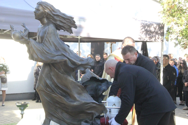 Dębica. Pochowek dziecka utraconego 2024