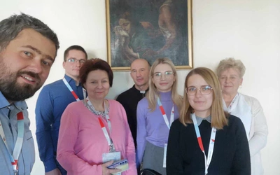 Nie kliki i zasięgi, ale liczy się człowiek