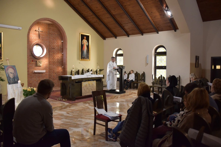 Rekolekcje Uzdrowienia Wewnętrznego "Jezu, ufam Tobie"