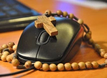 Cyfrowi misjonarze na całym świecie wspólnie modlą się za Synod