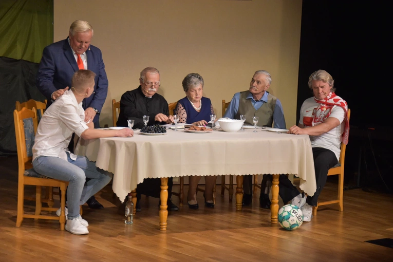 Przasnysz. 15-lecie Teatru Trzech Pokoleń