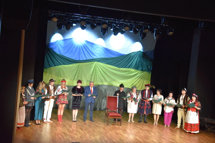 Przasnysz. 15-lecie Teatru Trzech Pokoleń