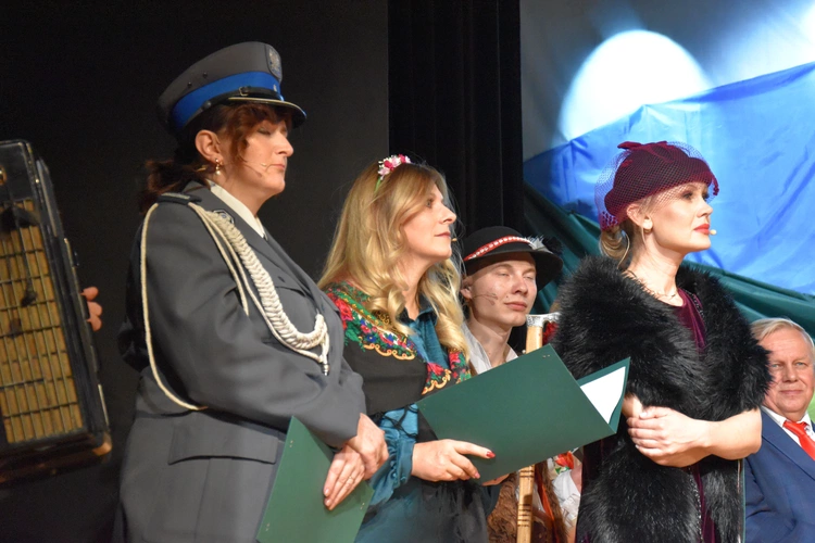 Przasnysz. 15-lecie Teatru Trzech Pokoleń