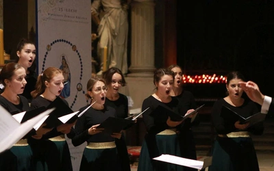 Koncert chórów w Rudach 