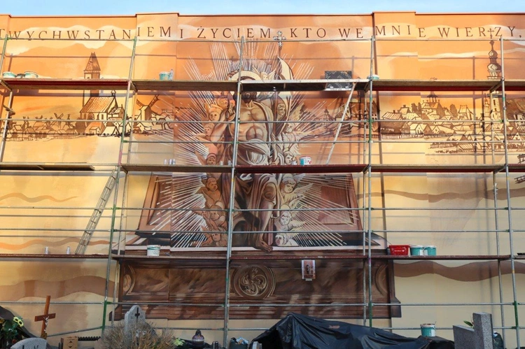 Mural z Chrystusem Zmartwychwstałym