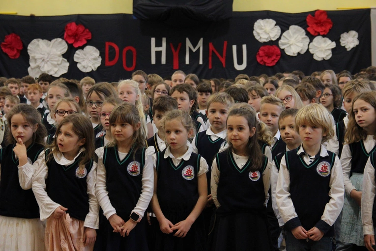 Konkurs "Do Hymnu" we wrocławskim Salezie. 