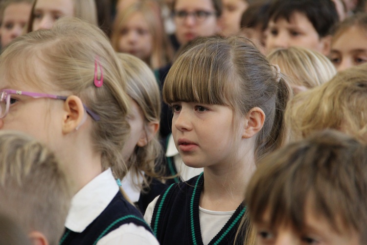 Konkurs "Do Hymnu" we wrocławskim Salezie. 