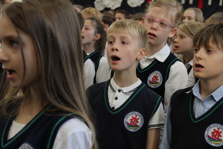 Konkurs "Do Hymnu" we wrocławskim Salezie. 