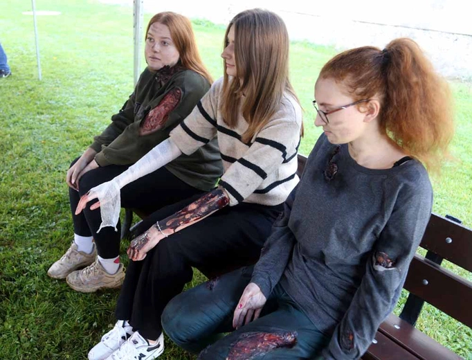 Ćwiczenia straży pożarnej w kościele Bożego Ciała