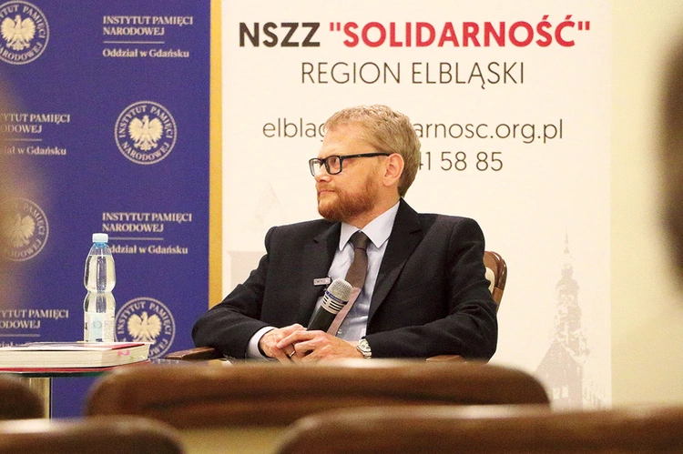 O publikacji opowiadał jej autor Jakub Gołębiewski.
