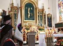 Rocznicowej Eucharystii przewodniczył biskup Mirosław Milewski.