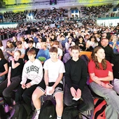 	Drugiego dnia w spotkaniu wzięło udział ponad 2500 ósmoklasistów.