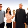	Sama obecność relikwii nie działa w magiczny sposób. To dobra okazja do rozwinięcia kultu danego świętego.
