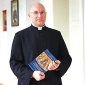Ks. Mariusz Szypa odkłamuje mity krążące w przestrzeni publicznej.