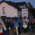 Procesja różańcowa w Wietrzychowicach