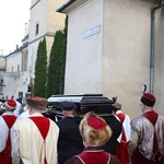 Pierwsza część uroczystości pogrzebowych ks. inf. Jerzego Bryły