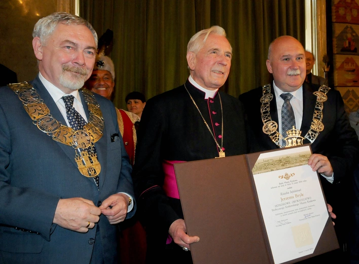 Ks. Jerzy Bryła Honorowym Obywatelem Miasta Krakowa 2014