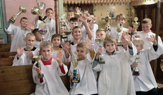 Ministranci ze Starej Wsi 