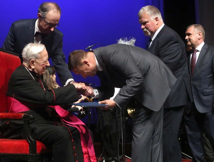 Jubileusz 70-lecia kapłaństwa ks. Jerzego Bryły gala 2022