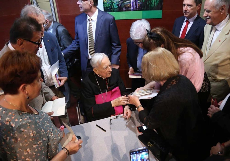 Jubileusz 70-lecia kapłaństwa ks. Jerzego Bryły gala 2022