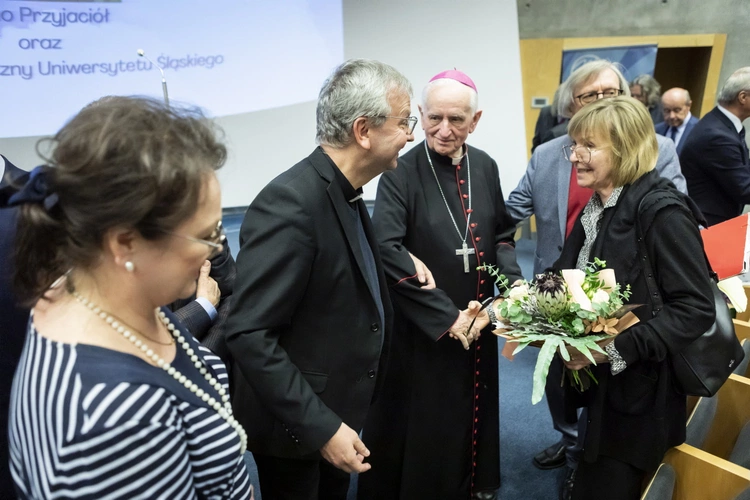 90. urodziny abp. seniora Damiana Zimonia na WTL UŚ