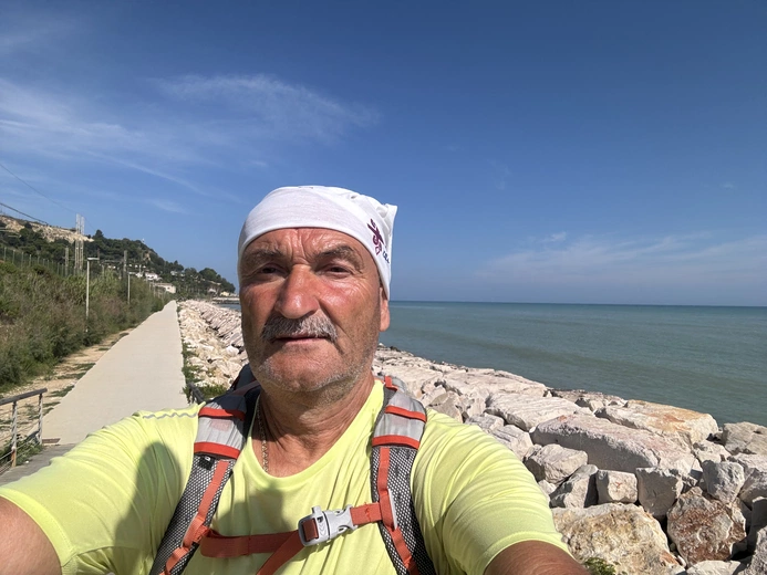 Pielgrzymka Włodzimierza Oleksego z Powroźnika do Pompejów