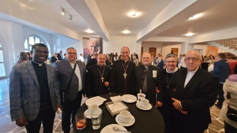 Nagroda "Benemerenti in Opere Evangelizationis" dla Funduszu Pomocy Misjonarzom Diecezji Opolskiej