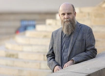 Ks. Grzegorz Strzelczyk: W parafii platformą są więzi
