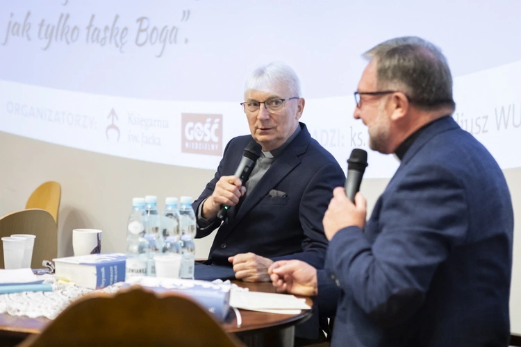 Spotkanie autorskie z ks. prof. Jerzym Szymikiem