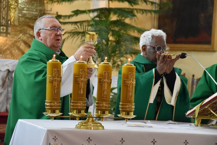 Przasnysz. O. Jose Maniparambil w sanktuarium Matki Bożej