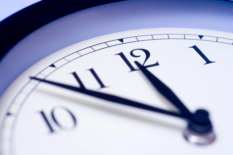 Ekspert: koncepcja zmiany czasu liczy około 300 lat