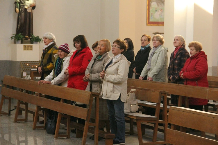 Wierzą w skuteczne wstawiennictwo św. o. Pio