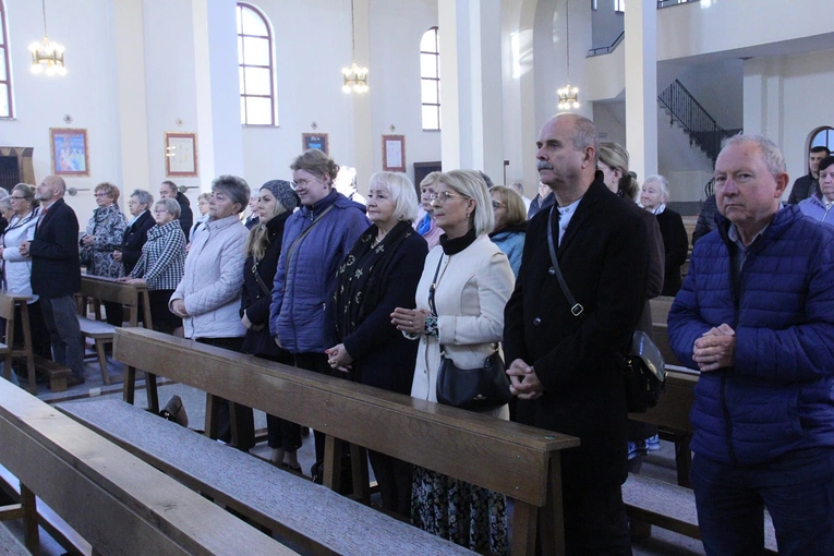 Wierzą w skuteczne wstawiennictwo św. o. Pio