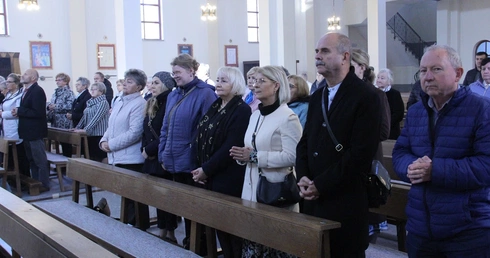Wierzą w skuteczne wstawiennictwo św. o. Pio