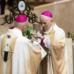 Msza św. w intencji abp. Damiana Zimonia cz.1