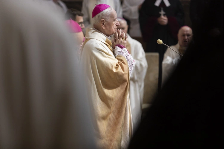 Msza św. w intencji abp. Damiana Zimonia cz.1