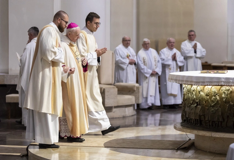 Msza św. w intencji abp. Damiana Zimonia cz.1