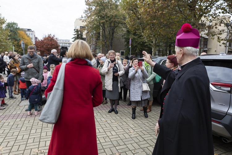 Msza św. w intencji abp. Damiana Zimonia cz.1