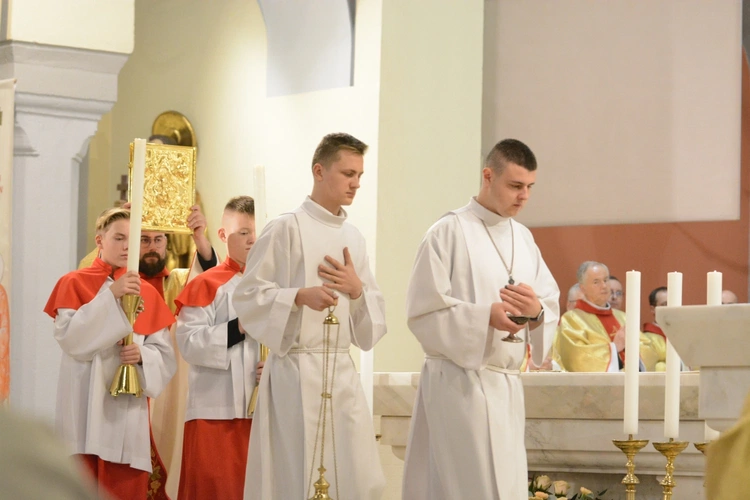 Stulecie kościoła Świętych Apostołów Piotra i Pawła w Opolu