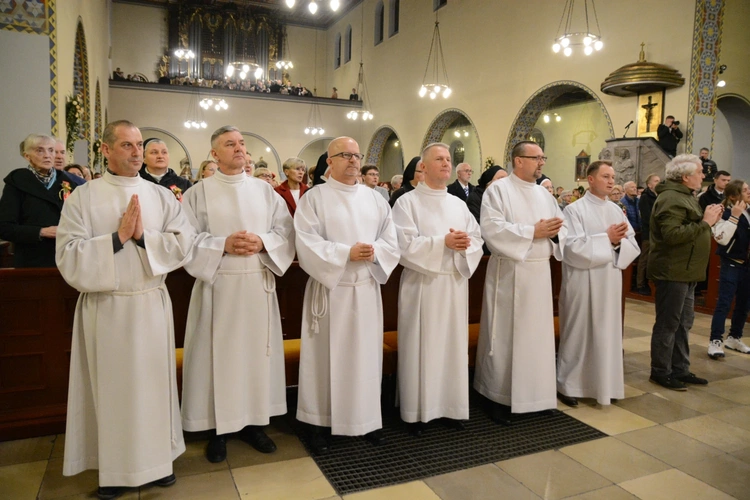 Stulecie kościoła Świętych Apostołów Piotra i Pawła w Opolu