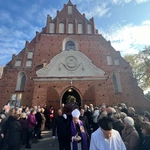 Maków Mazowiecki. Pogrzeb ks. prał. Józefa Śliwki (1930-2024)