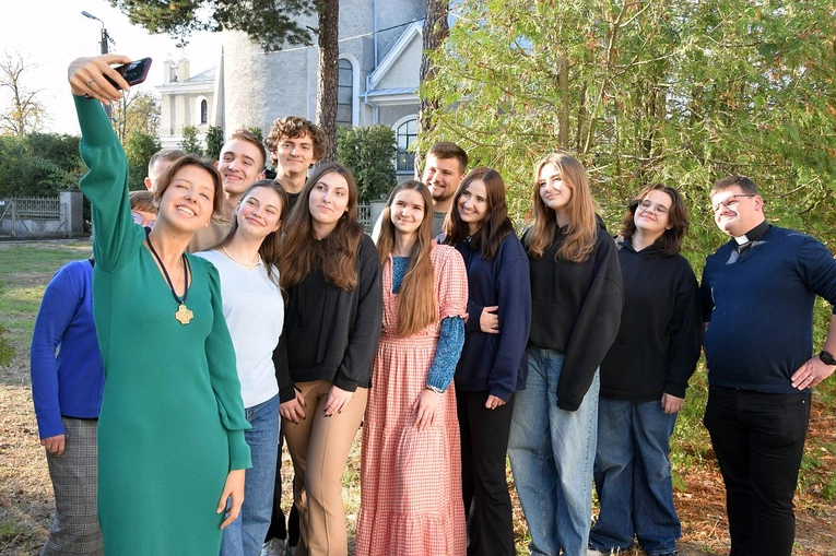 Uczestnicy Szkoły Animatora Parafialnego w Pionkach.