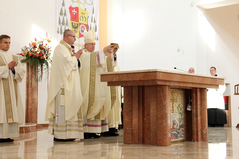 Poświęcenie kościoła pw. Odkupiciela Świata we Wrocławiu