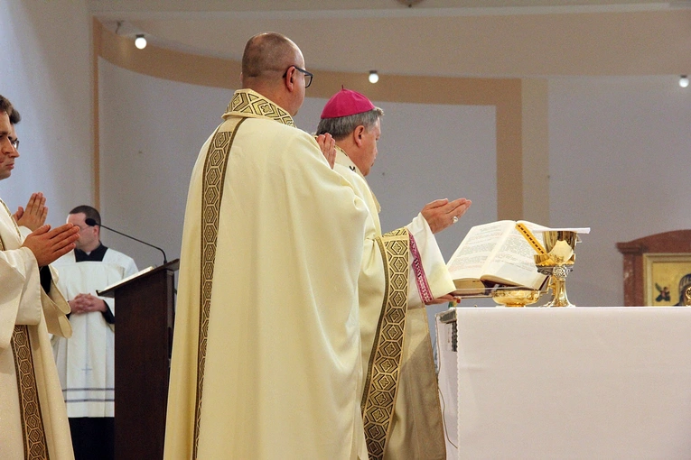 Poświęcenie kościoła pw. Odkupiciela Świata we Wrocławiu