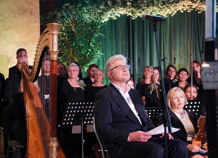Oratorium strachocińskie "Pieśń nad pieśniami"