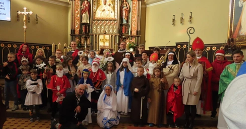 Trzebinia. Wszyscy święci w parafii św. Barbary
