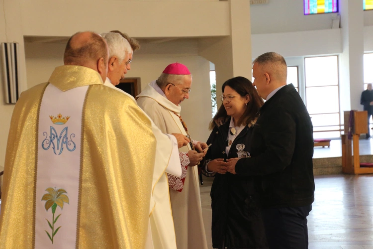 Płock. 25. rocznica poświęcenia kościoła w parafii św. Jadwigi Królowej