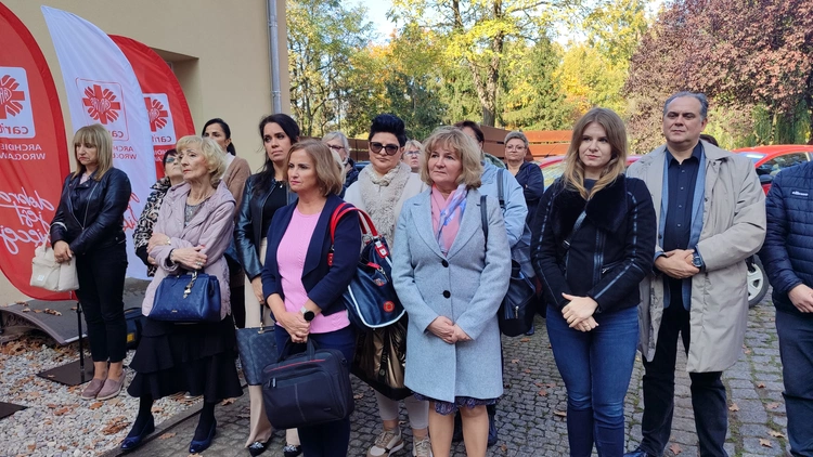 Będzie służył chorym i ubogim przez długie lata