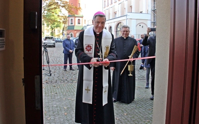 Będzie służył chorym i ubogim przez długie lata
