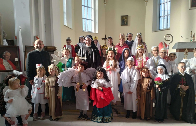 ​Bal Wszystkich Świętych w Ociece